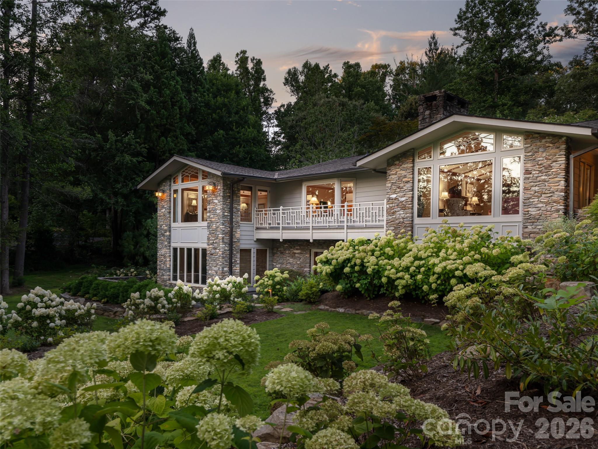 17 Amherst Road Biltmore Forest, NC 28803 - Photo 40 of 48 Gallery Image 40
