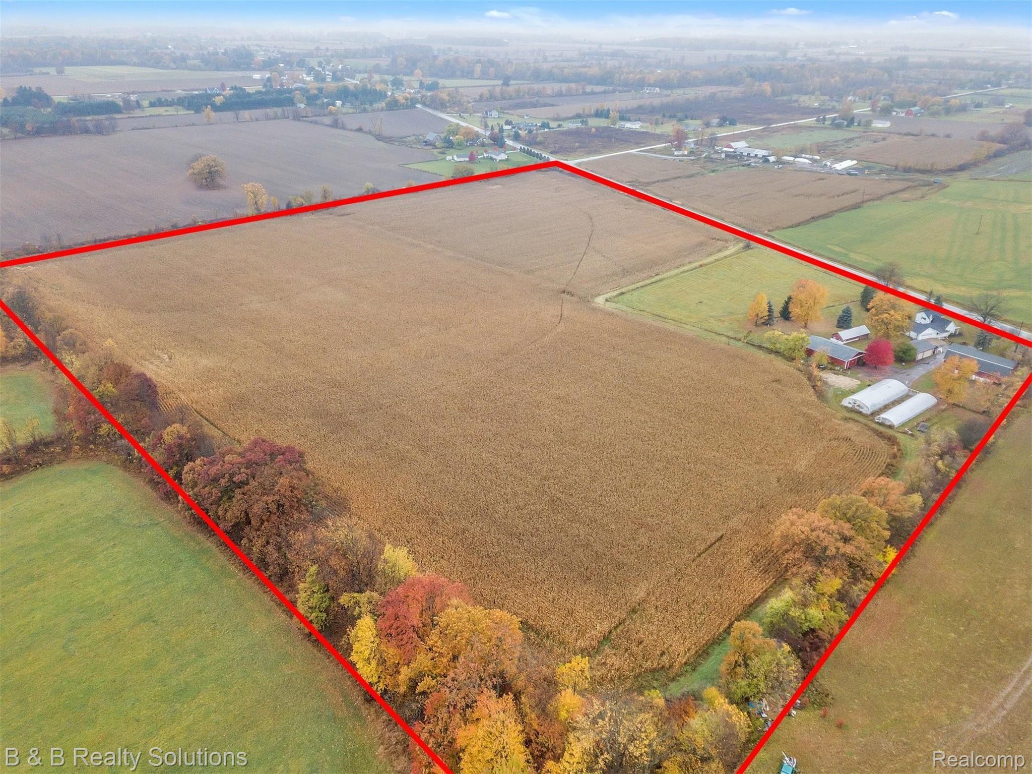 2840 Capac Road Allenton, MI 48002 - Photo 38 of 42 37-2840 Capac Rd,-windowstill-reale.jpg