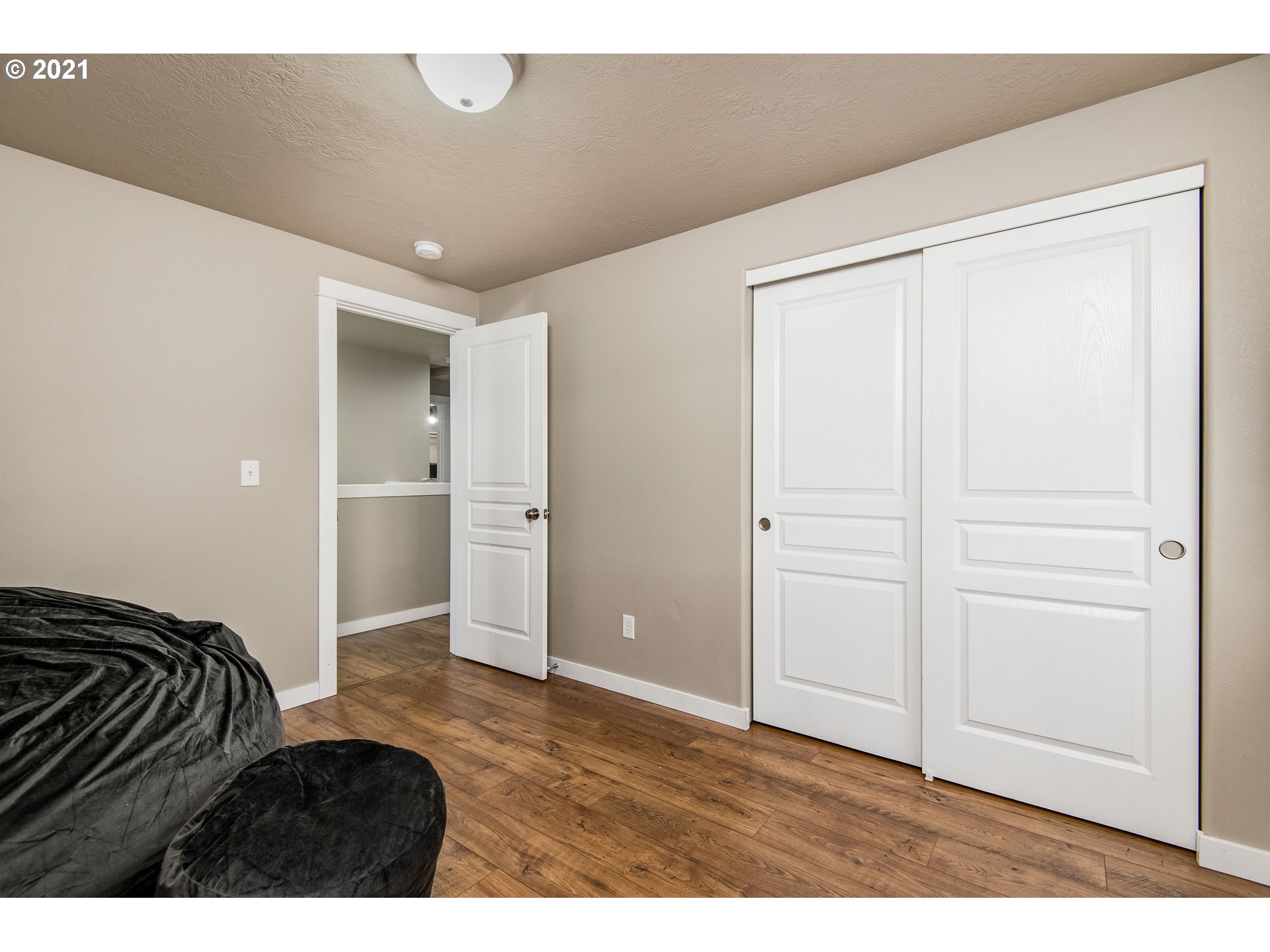 5446 Ivy Street Springfield, OR 97478 - Photo 27 of 32