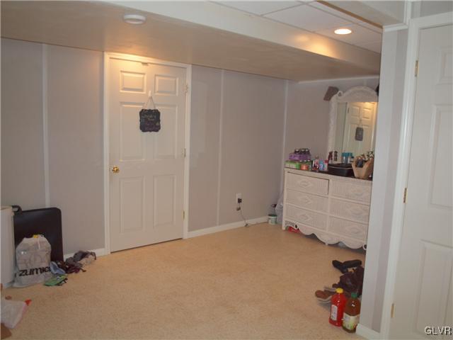 5959 Memorial Road Allentown, PA 18104 - Photo 37 of 43 Gallery Image 37