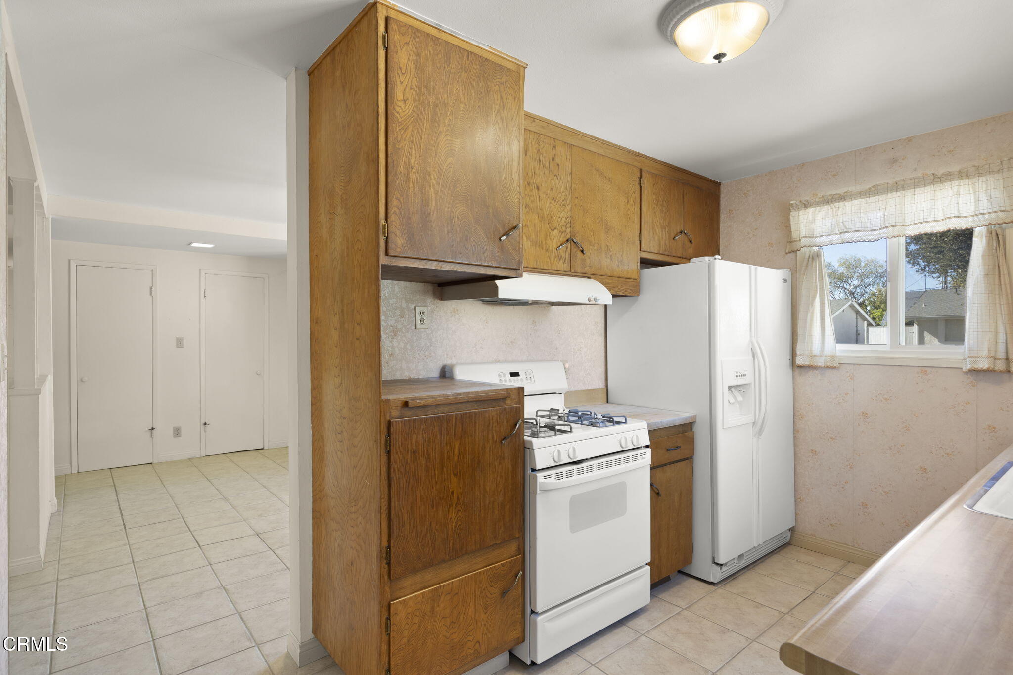 2272 Heather Street Simi Valley, CA 93065 - Photo 15 of 39 15-web-or-mls-Upmarketmedia_2272Hea-75