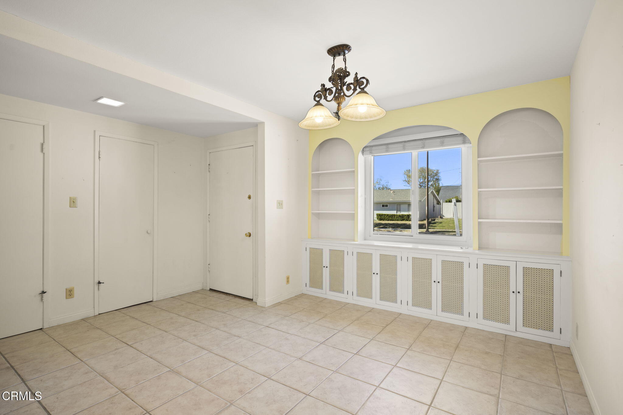 2272 Heather Street Simi Valley, CA 93065 - Photo 5 of 39 5-web-or-mls-Upmarketmedia_2272Hea-18