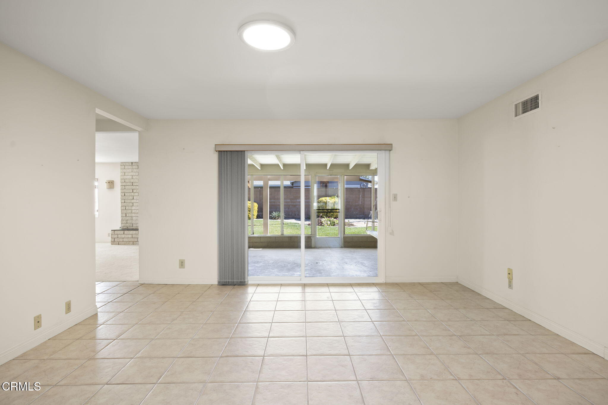2272 Heather Street Simi Valley, CA 93065 - Photo 8 of 39 8-web-or-mls-Upmarketmedia_2272Hea-36