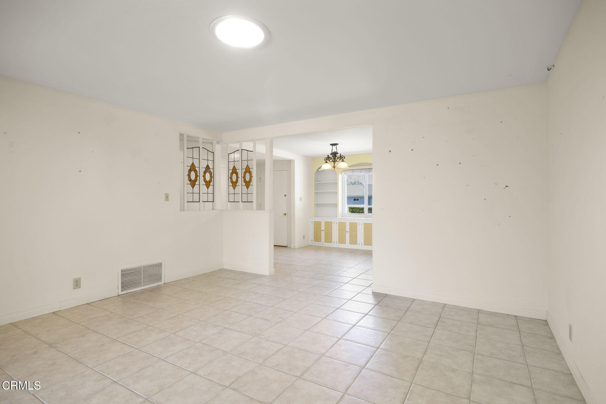 2272 Heather Street Simi Valley, CA 93065 - Photo 9 of 39 9-web-or-mls-Upmarketmedia_2272Hea-39
