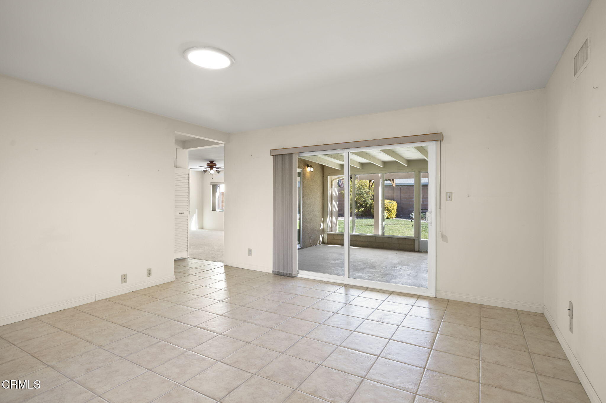 2272 Heather Street Simi Valley, CA 93065 - Photo 10 of 39 10-web-or-mls-Upmarketmedia_2272Hea-45