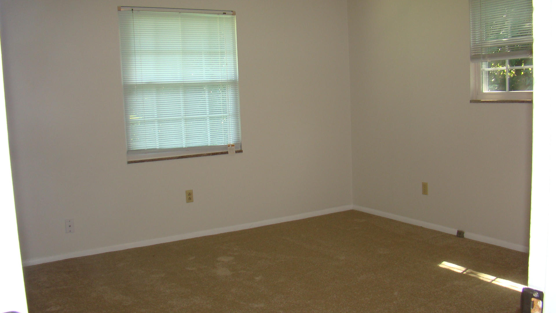 124 Killarney Road Knoxville, TN 37923 - Photo 11 of 15 Master Bedroom