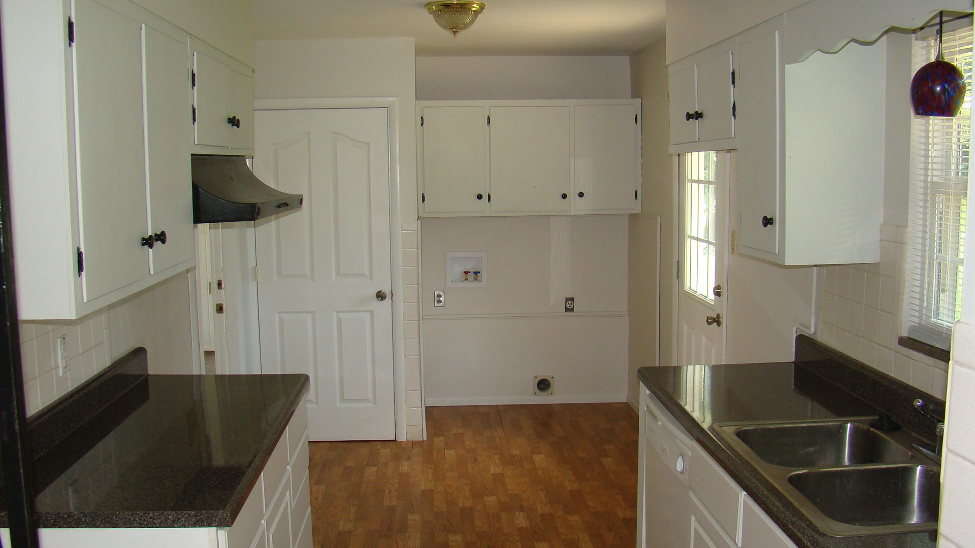 124 Killarney Road Knoxville, TN 37923 - Photo 4 of 15 Kitchen