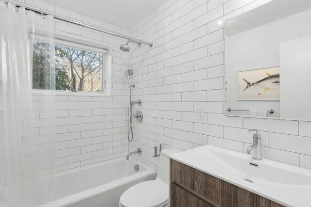 $60,000 | 1 Sycamore Lane, Montauk, NY 11954