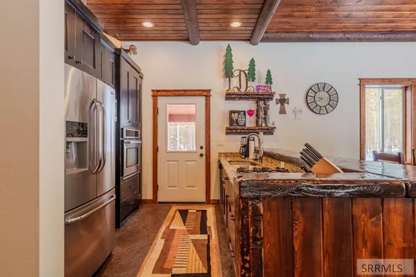 $830,000 | 4062 Southgate, Island Park, ID 83429