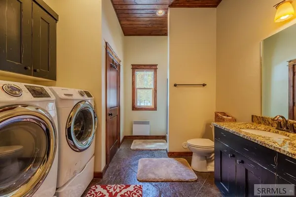 $830,000 | 4062 Southgate, Island Park, ID 83429