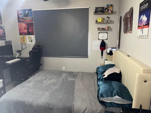 $2,700 | 3375 West 76th Street, Unit 223, Hialeah, FL 33018