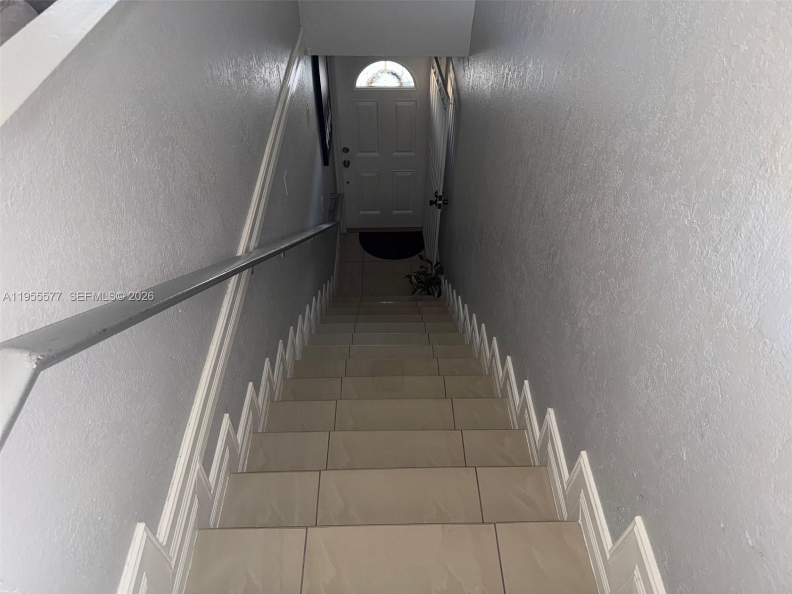 3375 West 76th Street, Unit 223 Hialeah, FL 33018 - Photo 23 of 26 a view of entryway