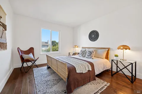 $1,395,000 | 77 McNear Drive, San Rafael, CA 94901