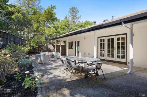 $1,395,000 | 77 McNear Drive, San Rafael, CA 94901
