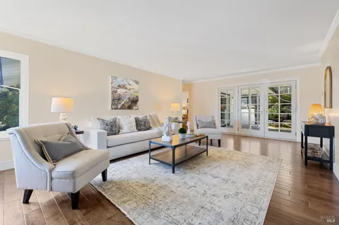 $1,395,000 | 77 McNear Drive, San Rafael, CA 94901