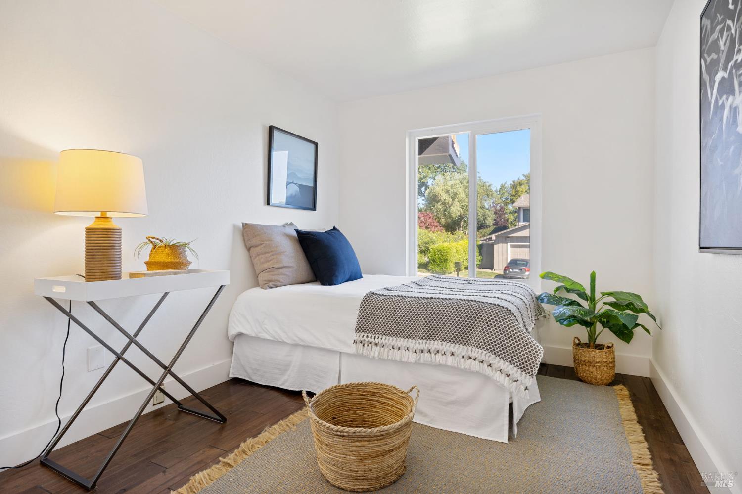 77 McNear Drive San Rafael, CA 94901 - Photo 10 of 24