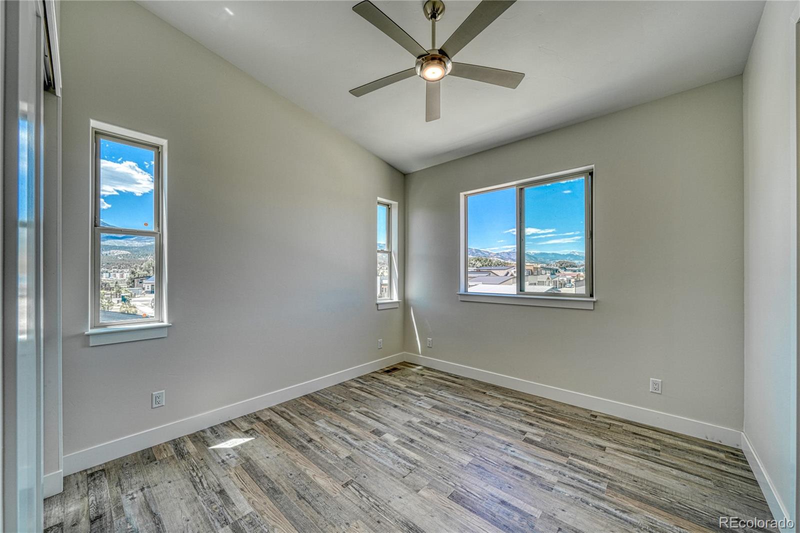 402 Old Stage Road Salida, CO 81201 - Photo 23 of 40 Gallery Image 23