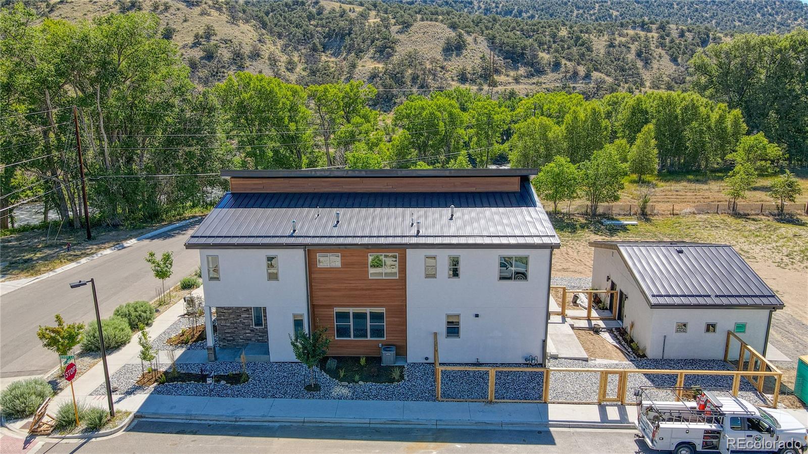 402 Old Stage Road Salida, CO 81201 - Photo 4 of 40 Gallery Image 4