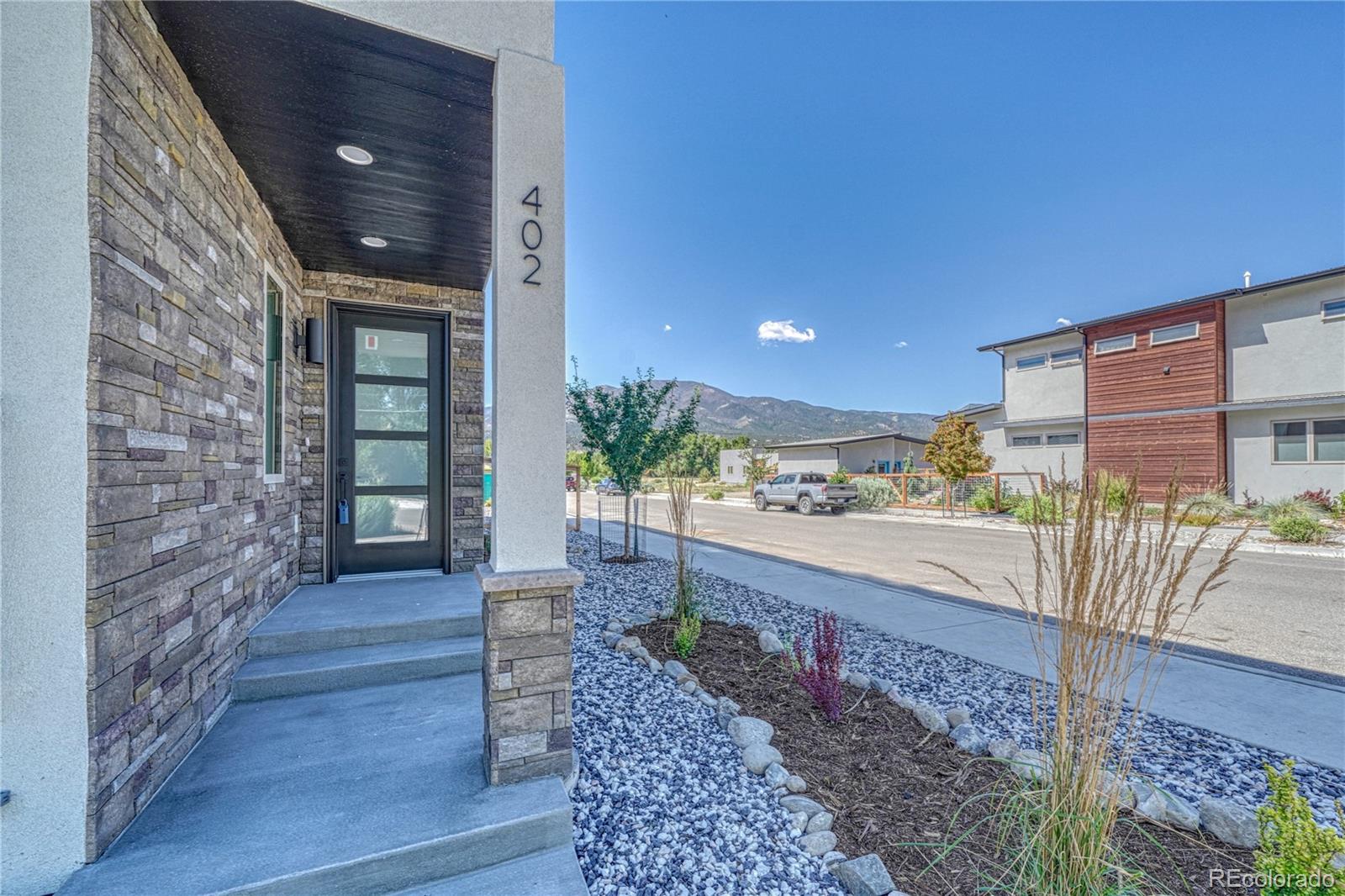 402 Old Stage Road Salida, CO 81201 - Photo 9 of 40 Gallery Image 9