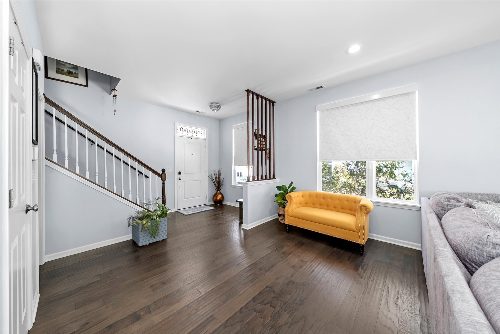 4177 Irving Road Aurora, IL 60504 - Photo 6 of 39 a living room with furniture and wooden floor