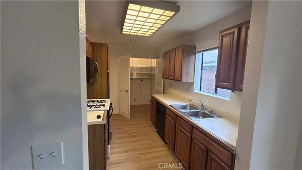 $3,495 | 10626 Walnut Street, Los Alamitos, CA 90720