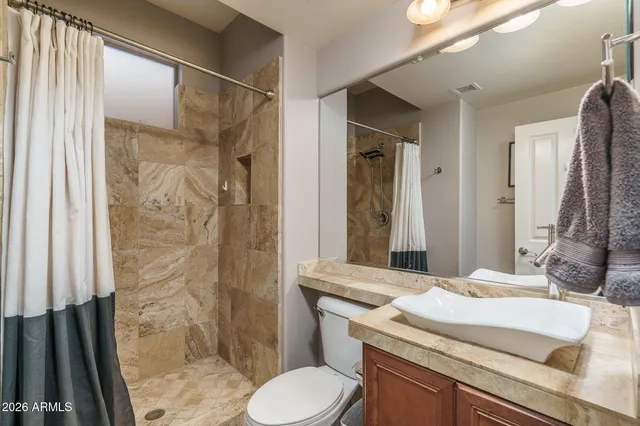 a view of a tennis court