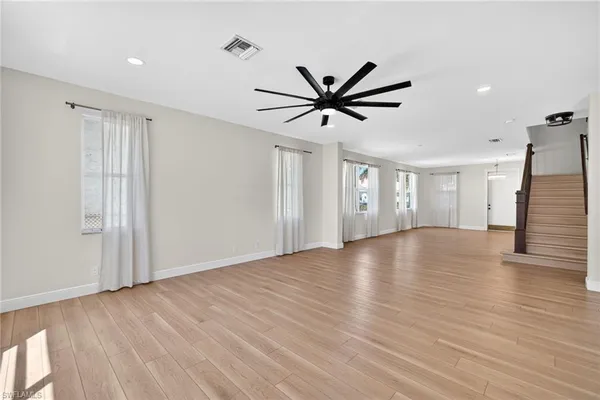$669,000 | 9734 Silvercreek Court, Estero, FL 33928