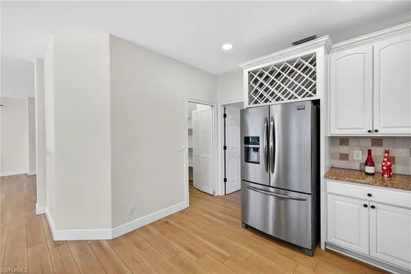 $669,000 | 9734 Silvercreek Court, Estero, FL 33928