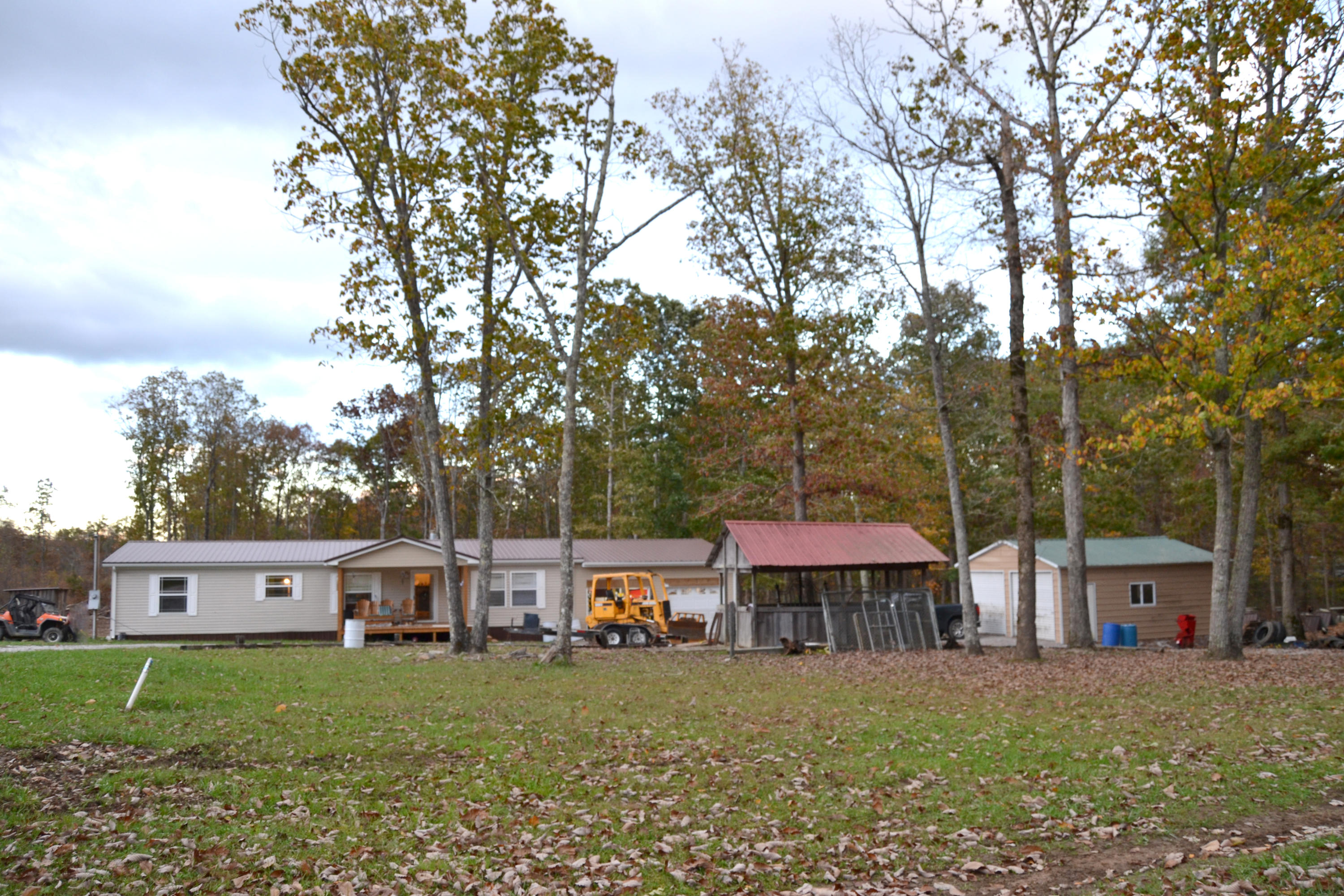 1419 Turkey Blind Road Crossville, TN 38572 - Photo 2 of 32 Front