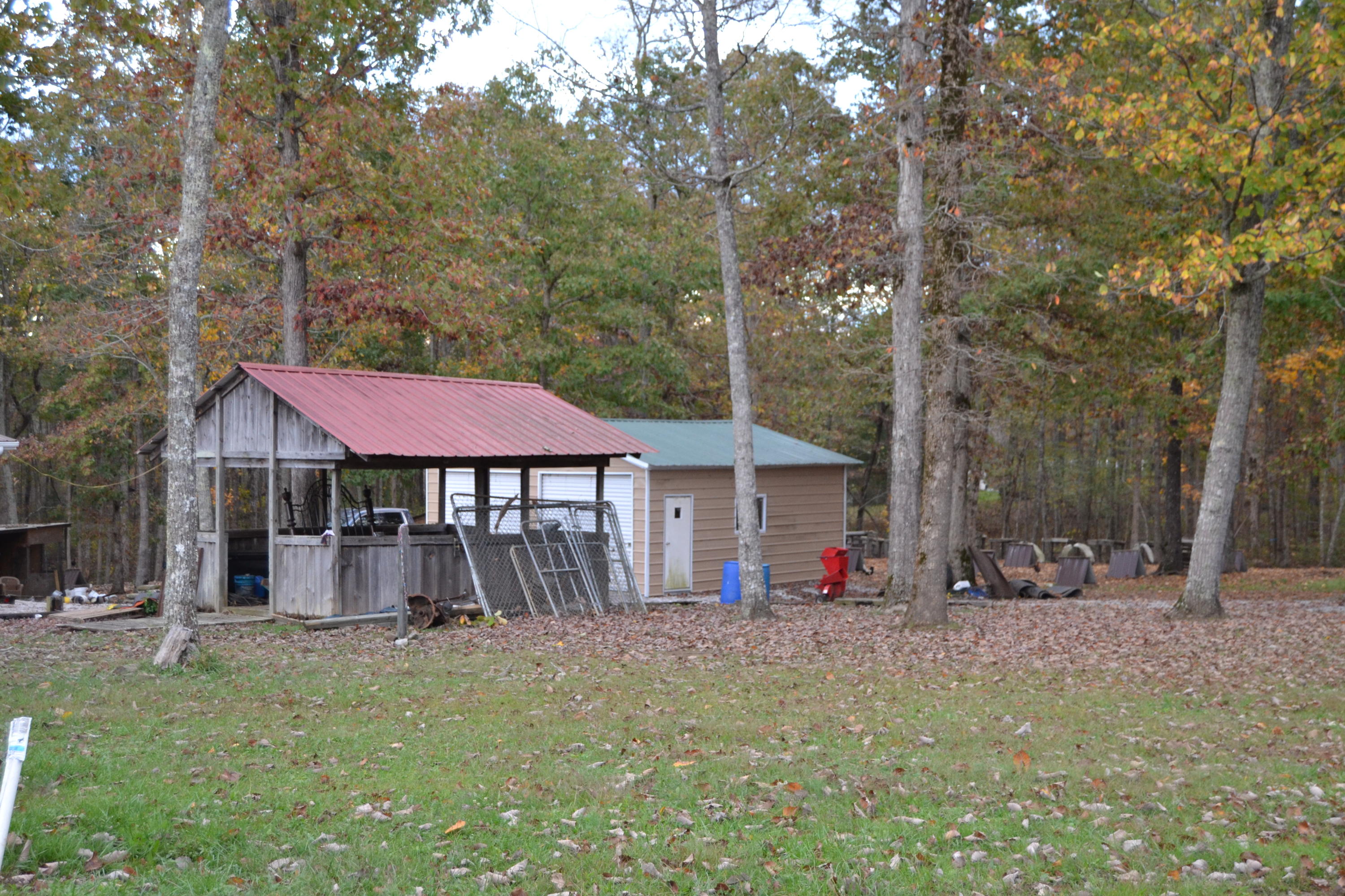 1419 Turkey Blind Road Crossville, TN 38572 - Photo 3 of 32 Picnic She