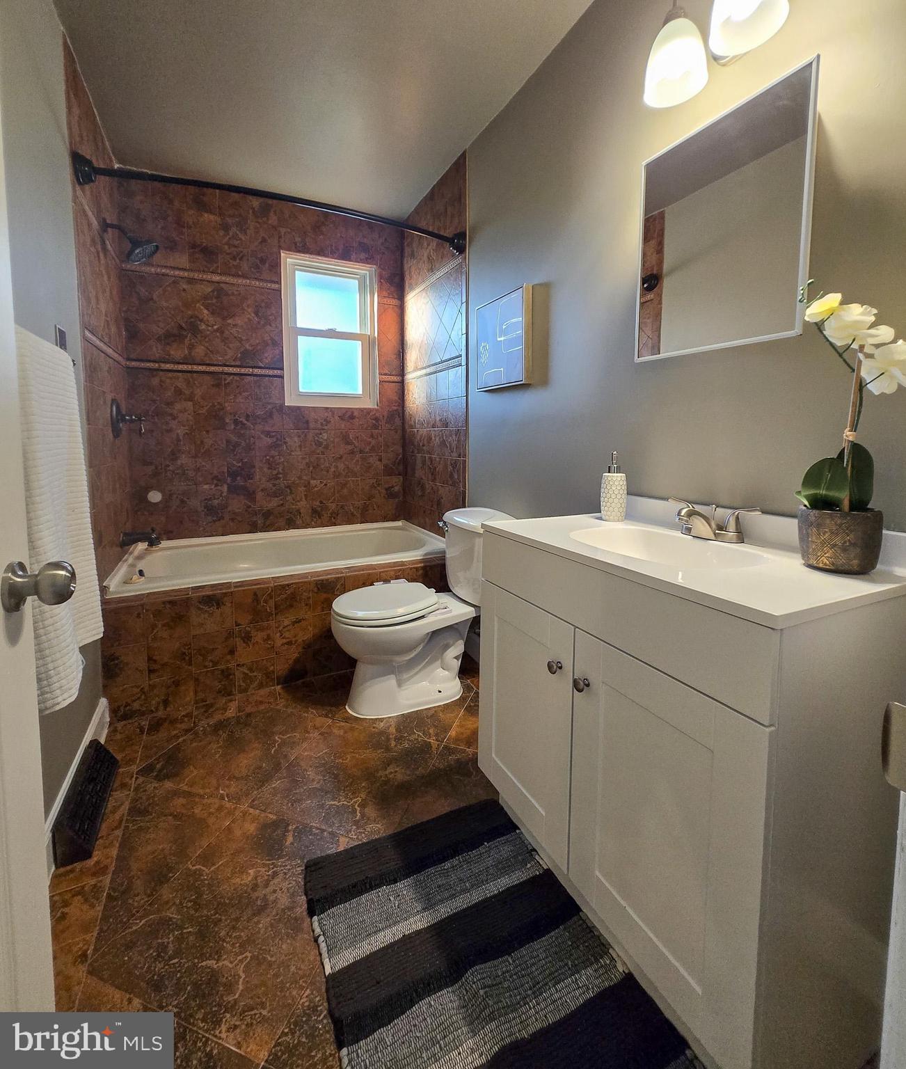 211 Powder Mill Road Edgewater Park, NJ 08010 - Photo 22 of 33 main bathroom, upper level