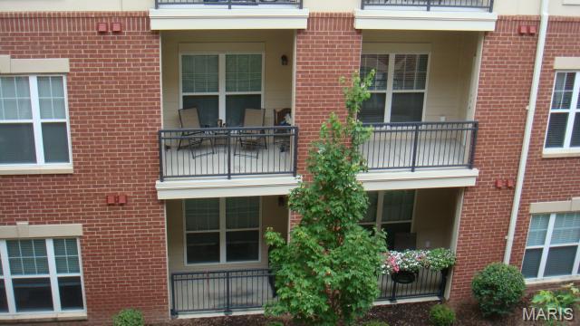 1251 Strassner Drive, Unit 2303 Brentwood, MO 63144 - Photo 18 of 20