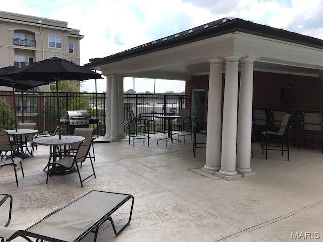 1251 Strassner Drive, Unit 2303 Brentwood, MO 63144 - Photo 19 of 20