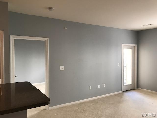 1251 Strassner Drive, Unit 2303 Brentwood, MO 63144 - Photo 4 of 20