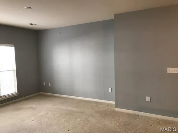 $1,750 | 1251 Strassner Drive, Unit 2303, Brentwood, MO 63144