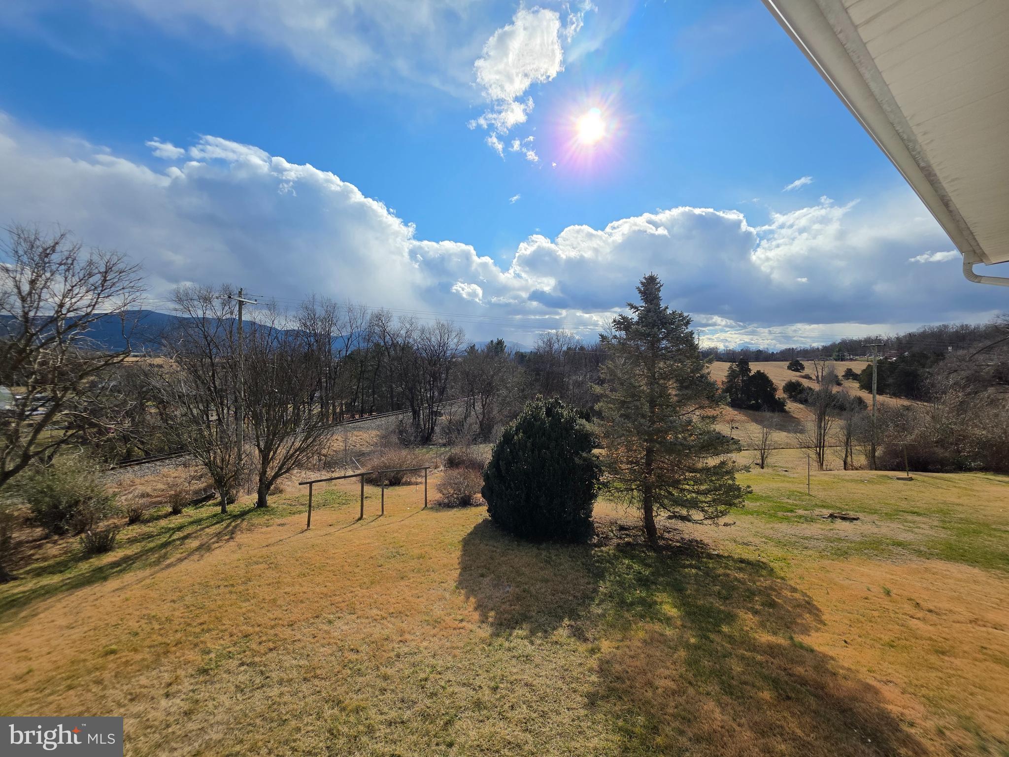 175 South Court Street Luray, VA 22835 - Photo 35 of 43 Winter view