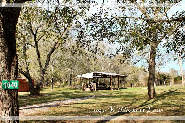 $55,000 | 1040 Wilderness Lane, Eagle Lake, TX 77434