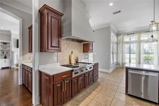 $635,000 | 24071 Snowy Egret Cove, Springfield, LA 70462