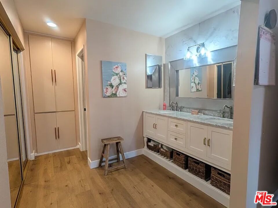 7765 West 91st Street, Unit F Playa del Rey, CA 90293 - Photo 14 of 21