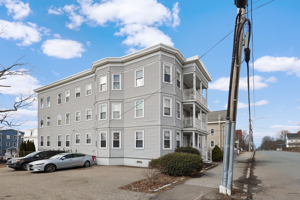 8 Cedar Street, Unit 6 Haverhill, MA 01830 - Photo 20 of 21