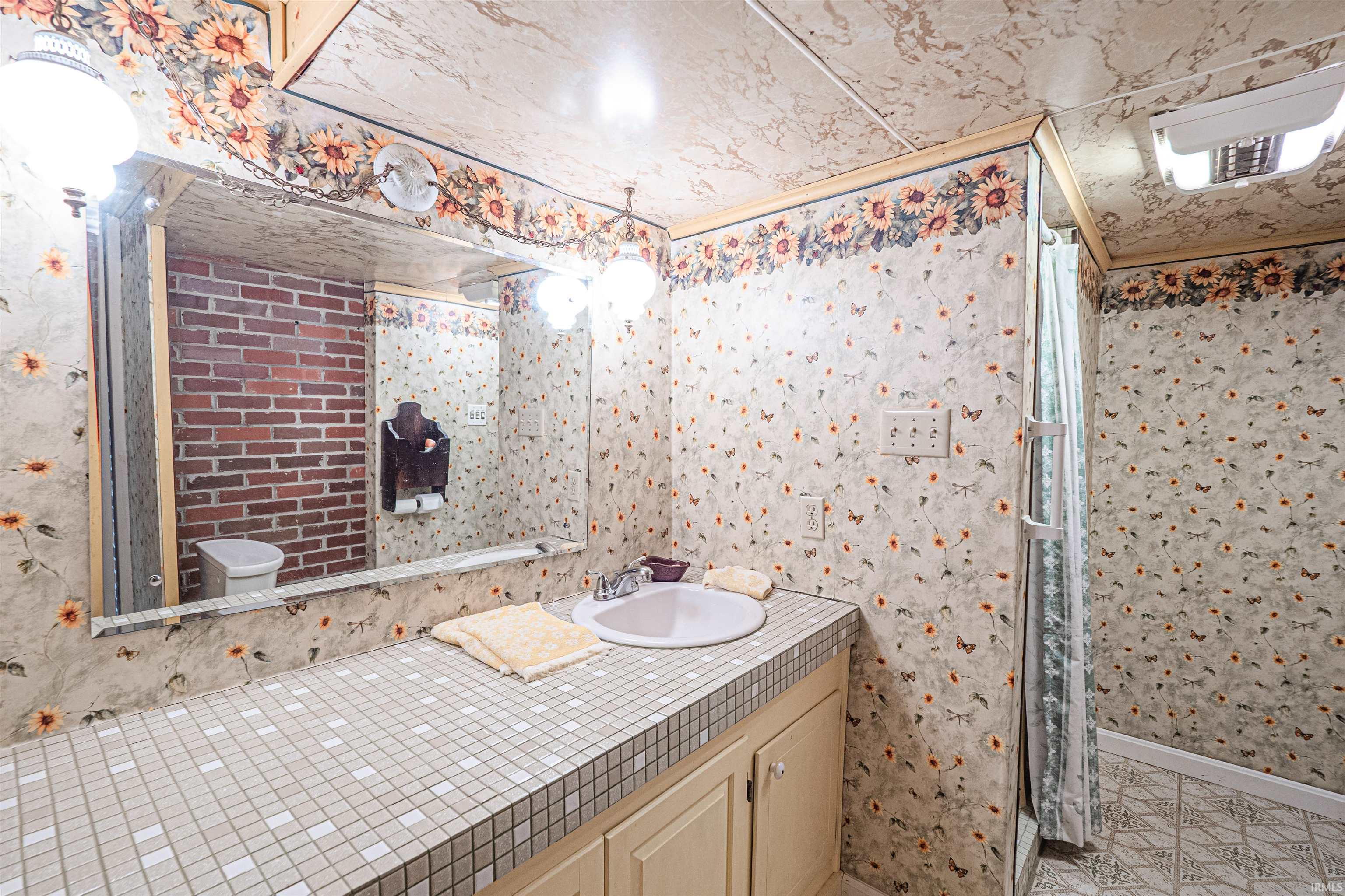 6504 Raintree Drive Evansville, IN 47712 - Photo 17 of 20