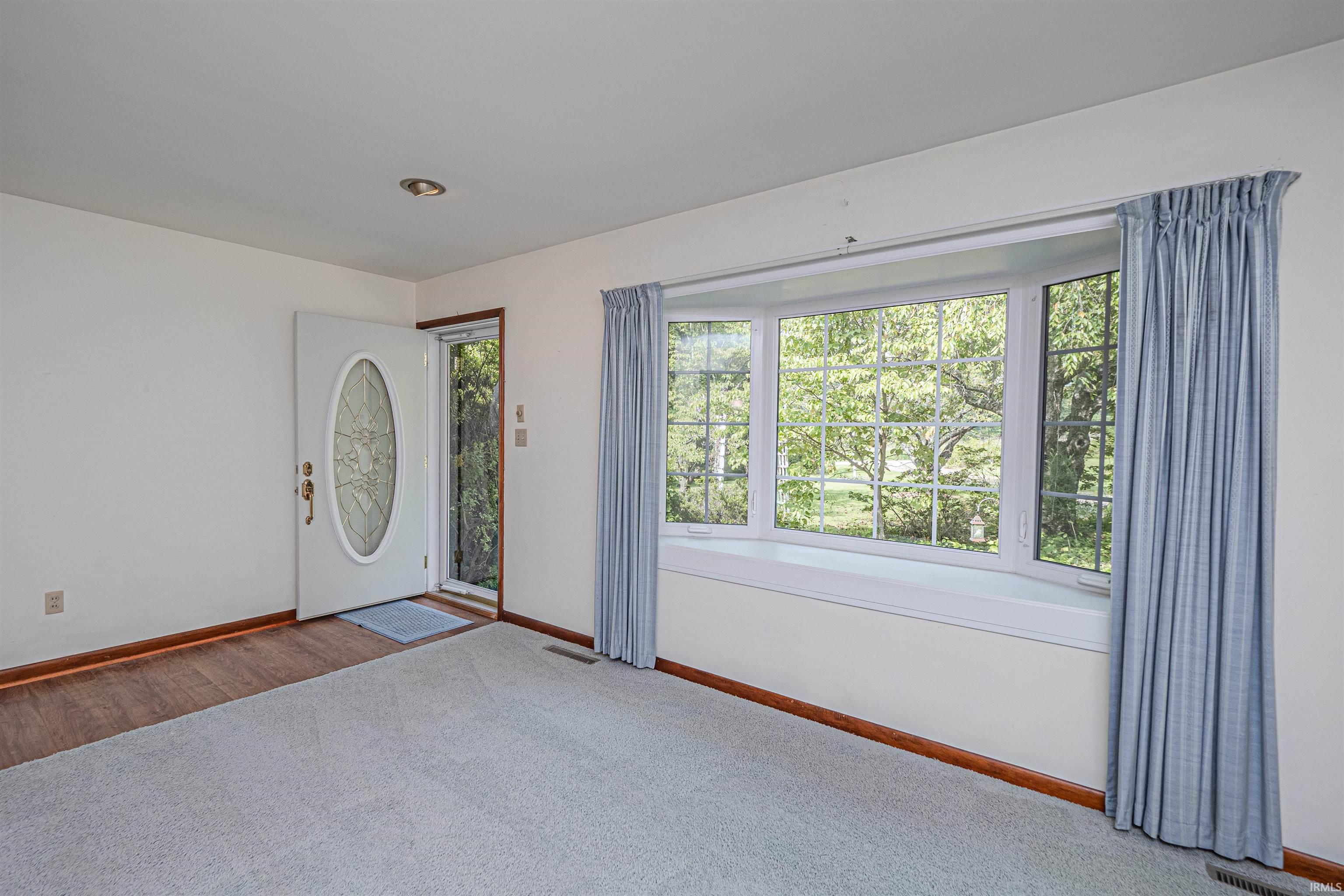 6504 Raintree Drive Evansville, IN 47712 - Photo 5 of 20