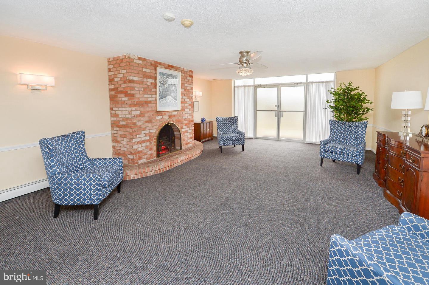 201 Cuthbert Boulevard, Unit D50 Haddon Township, NJ 08107 - Photo 33 of 46 Lobby