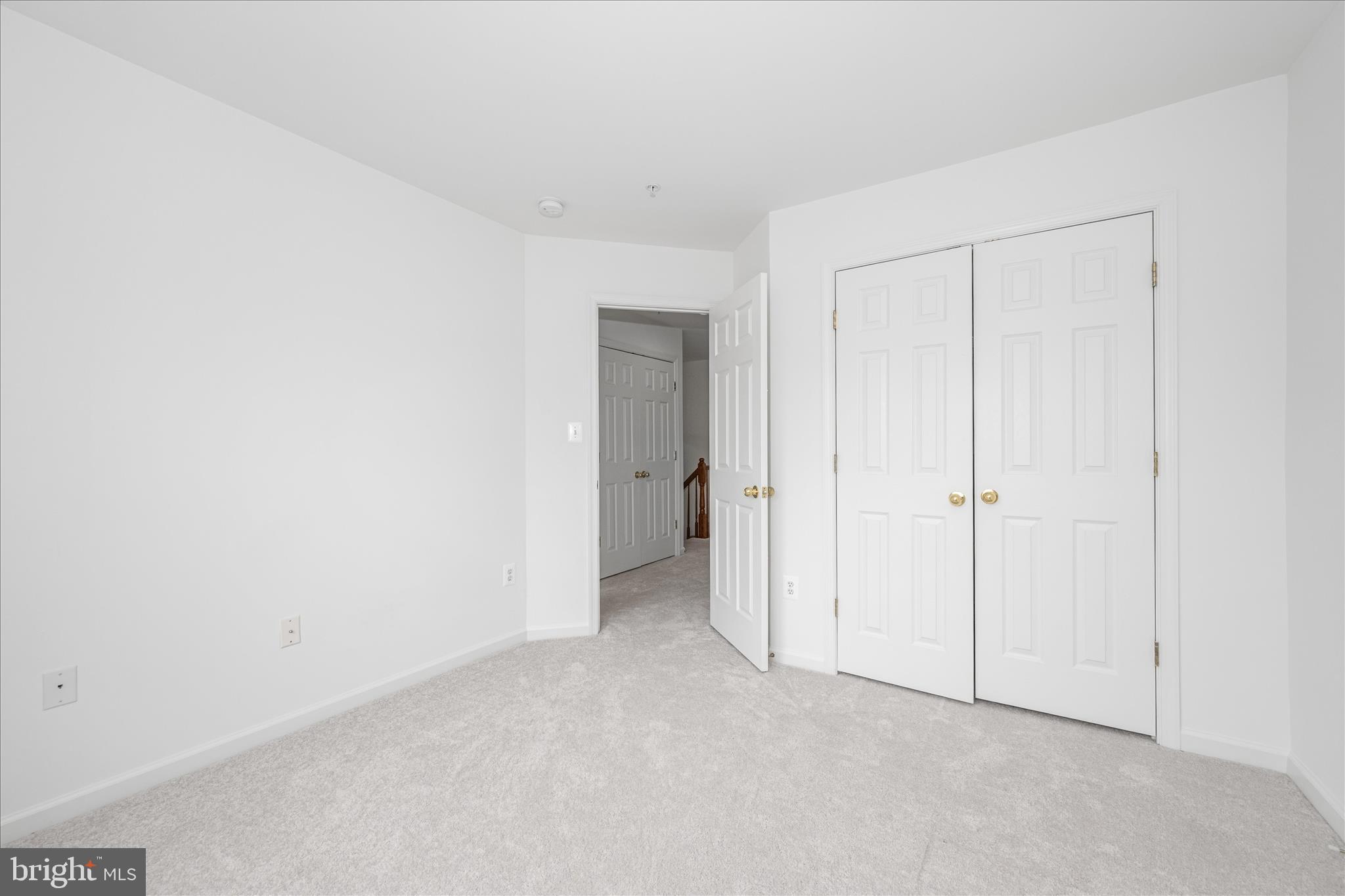 21 Inkberry Circle Gaithersburg, MD 20877 - Photo 36 of 51 a view of an empty room