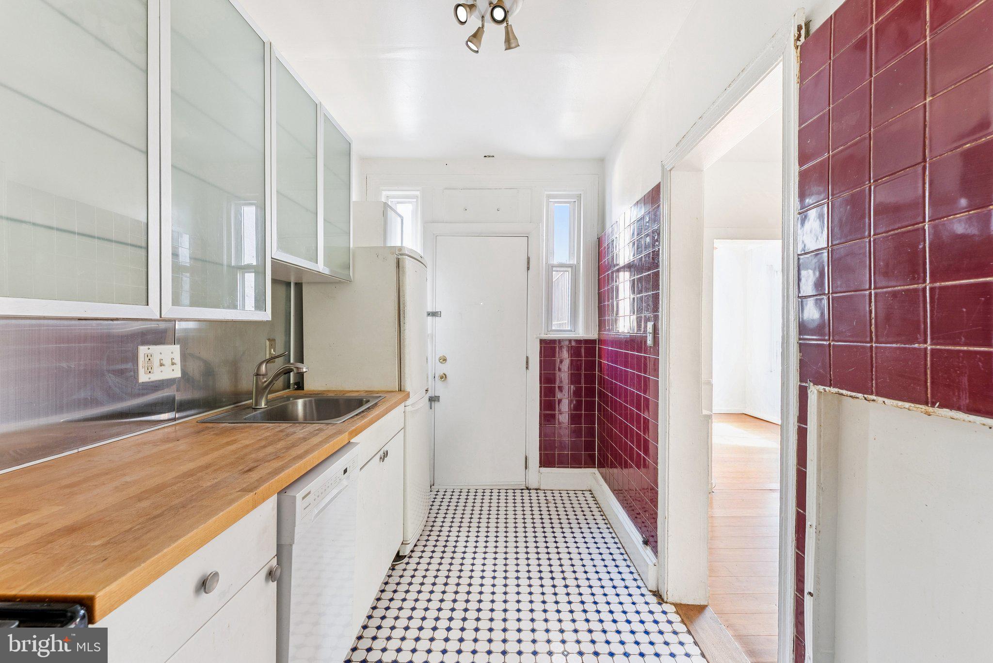 1100 Queen Street Northeast Washington, DC 20002 - Photo 11 of 23