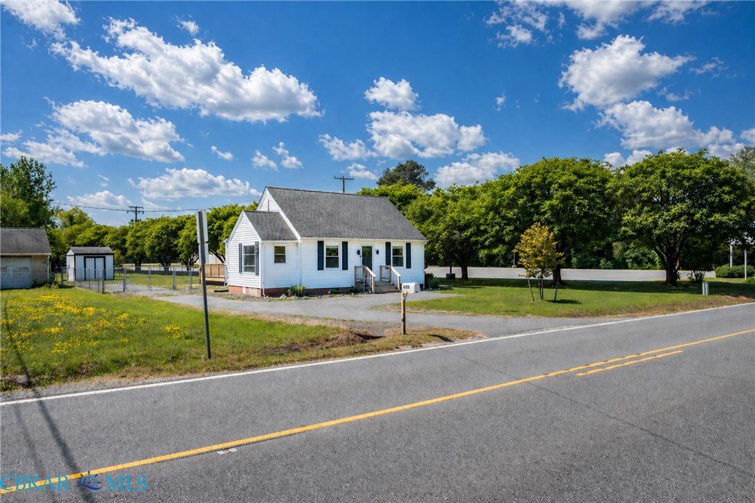8798 Guinea Road Hayes, VA 23072 - Photo 2 of 34