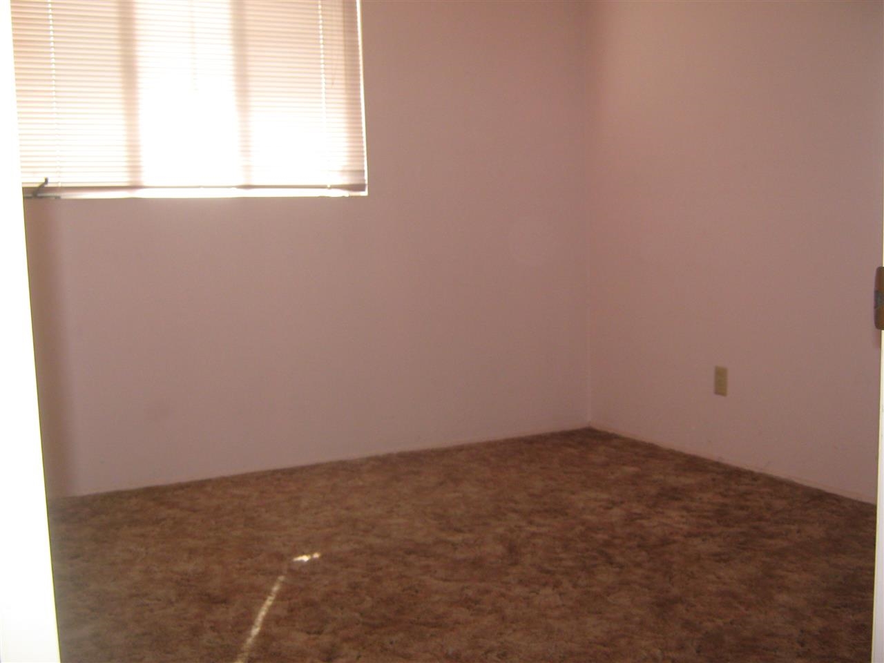 9302 Oakbourne Road Santee, CA 92071 - Photo 9 of 25