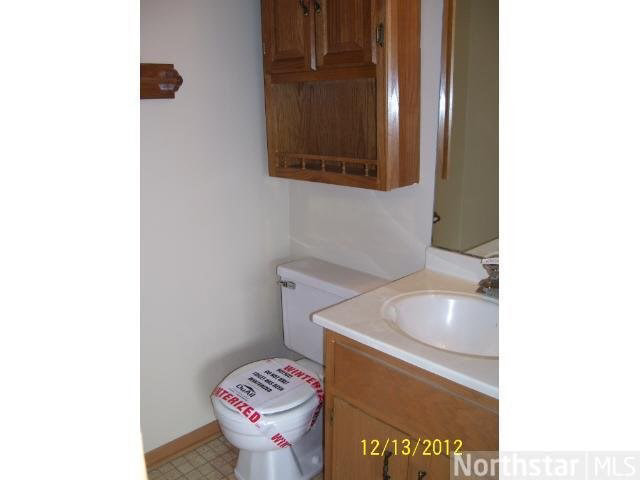 5510 28th Avenue Northwest Rochester, MN 55901 - Photo 3 of 10 Gallery Image 3