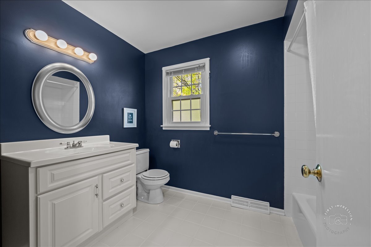 1209 North Loomis Street Naperville, IL 60563 - Photo 20 of 33