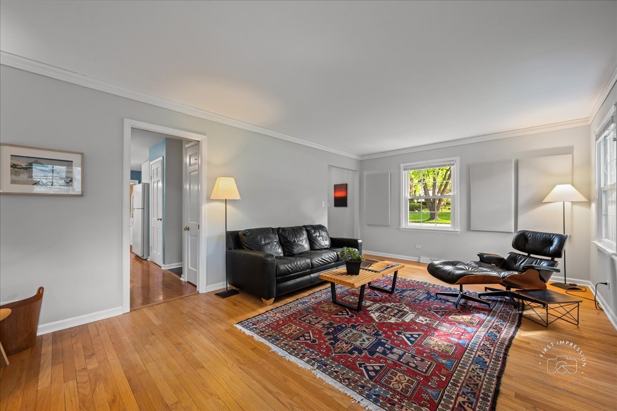 1209 North Loomis Street Naperville, IL 60563 - Photo 5 of 33
